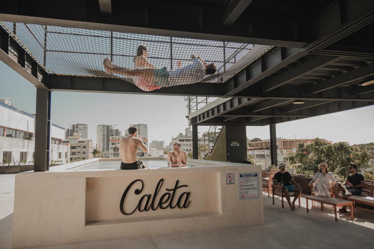 Caleta Hostel Rooftop & Pool Cancún Eksteriør billede