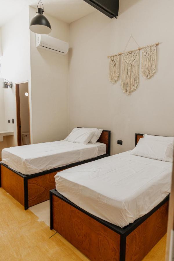 Caleta Hostel Rooftop & Pool Cancún Eksteriør billede